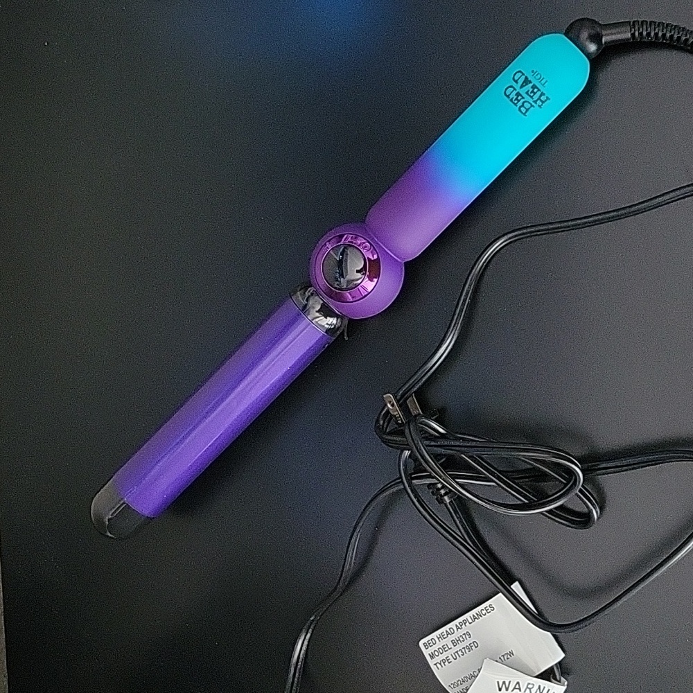 Bed head curling wand